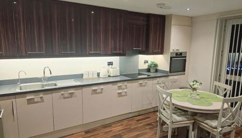 Spacious 2-bedroom Flat, Edgware London - Foto 4, stove, dishwasher, toaster