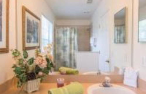 Mike & Christine's West Haven Vacation Home - Foto 14