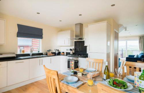 SandPipers Luxury hot tub lodge with 2 ensuites a private Sauna & BBQ terrace - Foto 4