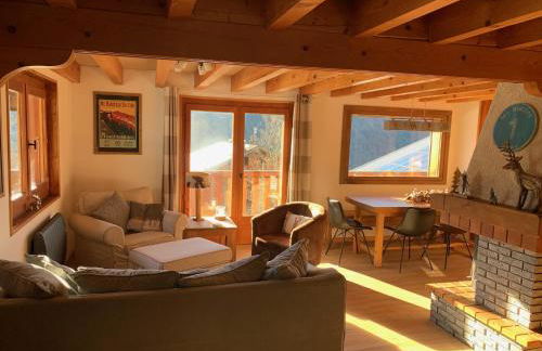 Charming, cosy chalet nestled in a breathtaking surrounding with spectacular, stunning mountain views - Foto 13
