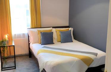 Heaton-Beautiful 3 Double Bedrooms Sleeps 6 Free Parking and Wifi - Foto 4