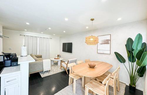 Bohemian Dream- 2BR, Retreat Near Hollywood -BR6 - Foto 16