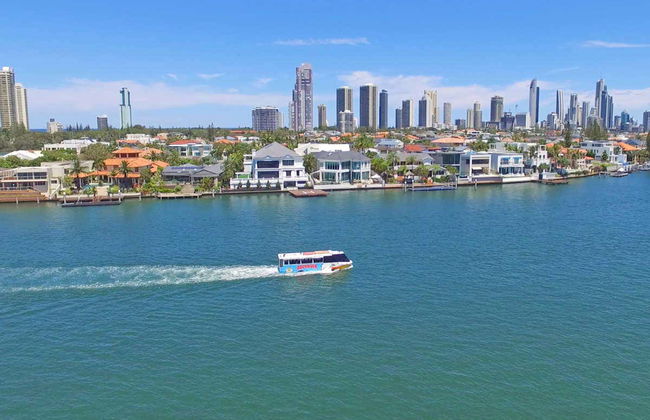 Gold Coast Amphibious Bus - Photo 1