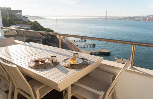 Luxury Lisbon View & Balcony - AC & Elevator - Foto 2