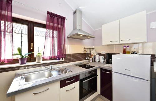 Apartments Lavanda - free parking and grill - Foto 12