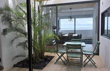 Oasis House - Photo 35