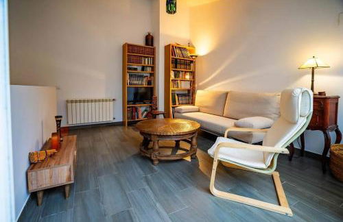 El Castúo centro histórico con parking gratuito - Foto 6