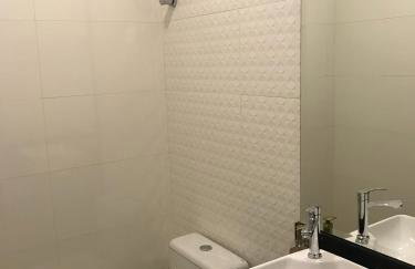 Sobrado casa de alto padrão, ar condicionado em todos os cômodos, aquecimento à gás, com piscina aquecida e área de festas - para o Show Rural 2026, fácil acesso a Rodovia 277 - Foto 7