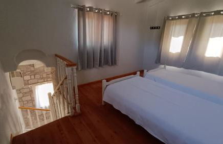 Lesvos Tower House Komninos - Photo 67