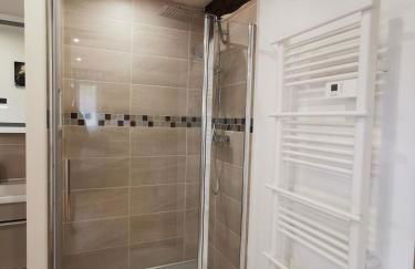 Gîte Corrézien 3 pers. Piscine chauffée - Foto 8