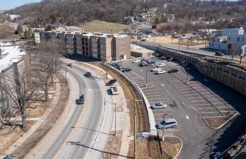 Stylish & Spacious Stay Near The Banks - Foto 35