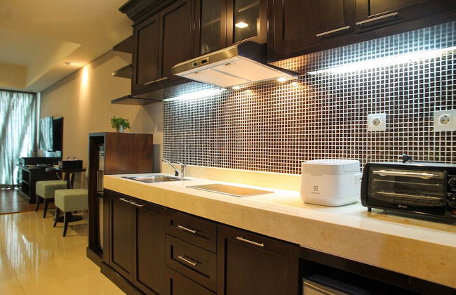 Elegant Studio Kemang Village Apartment - Foto 8