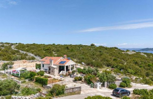 Gorgeous Home In Zirje With Wifi - Foto 2