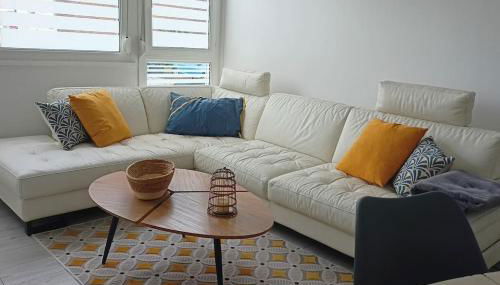 Beau T3 à 5 min du Grand Stade avec parking gratuit - Foto 2