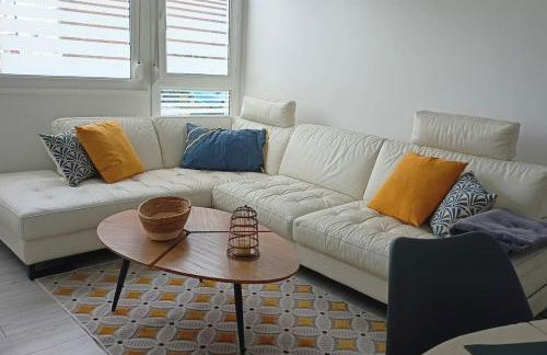 Beau T3 à 5 min du Grand Stade avec parking gratuit - Foto 2