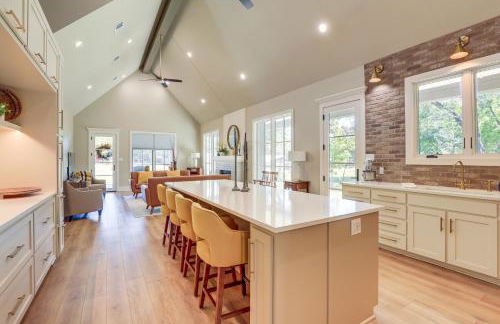 Walk to Shops and Winery! Stylish Dtwn Ovilla Home - Foto 10