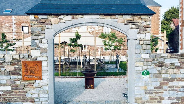 Nice Cottage in a Castle-farm in Ohey With Swimming Pond - Foto 2, Rezeption