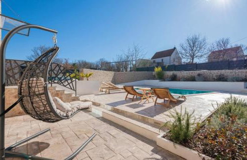 2 Bedroom Nice Home In Biorine - Foto 2