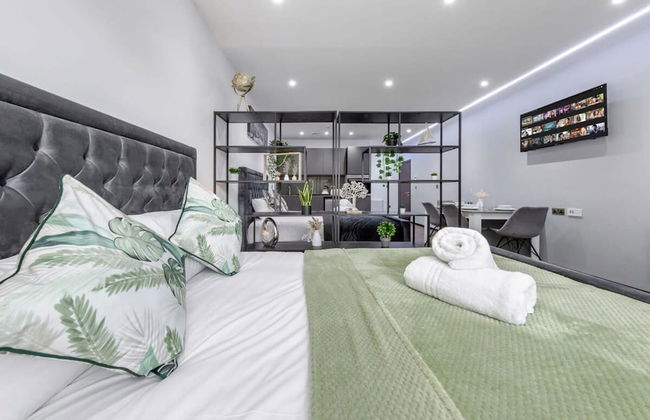 Huge Cosy Studio Family Sleeps 4 North West London - Foto 17