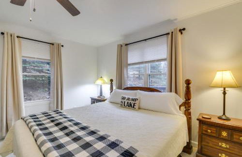 The Eagles Nest at Alpine Cabin with Fireplace! - Foto 14