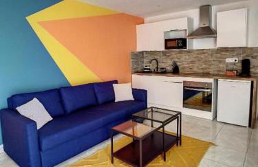 GRAND STUDIO AMIENS GARE TOUT CONFORT WIFI NETFLIX 2PERS - Foto 1