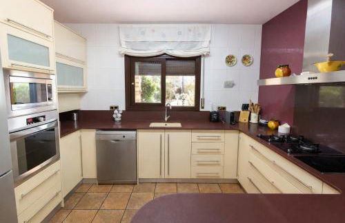 Catalunya Casas Peaceful Perfection , only 30km from Barcelona! - Foto 3