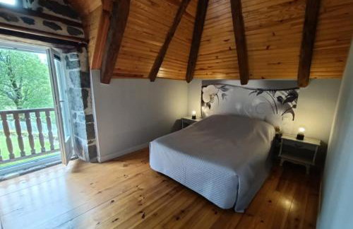 Gîte 4 personnes dans le Cantal Animaux bienvenus - Foto 7