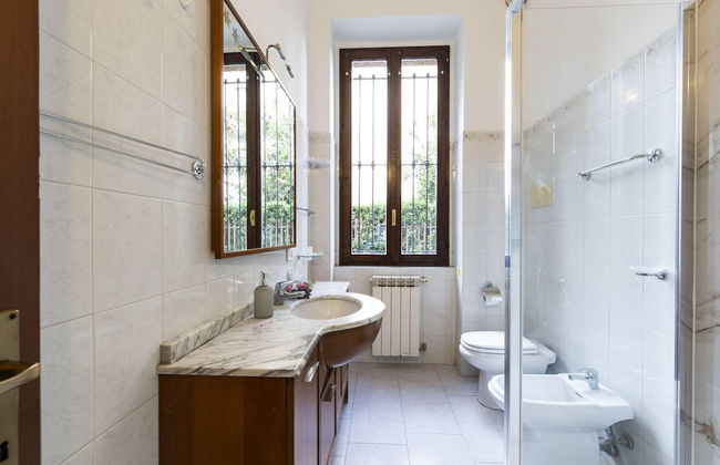 Erba 6 in Baranzate With 1 Bedrooms and 1 Bathrooms - Foto 31