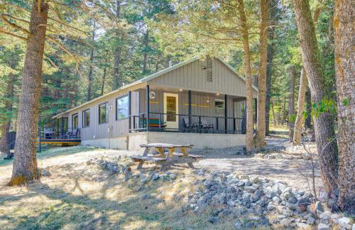 Contact Mountain Hideaway with Views and Porches! - Foto 37