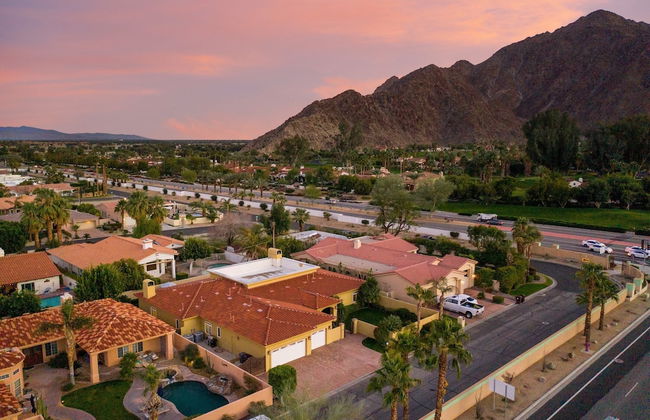 Amarilla by Avantstay Peaceful Paradise w/ Pool, Spa & Theatre Room - Foto 31