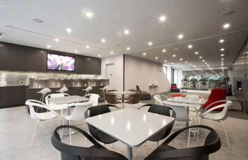 Central Chelsea 1BR w Gym Doorman NYC-20 - Foto 25