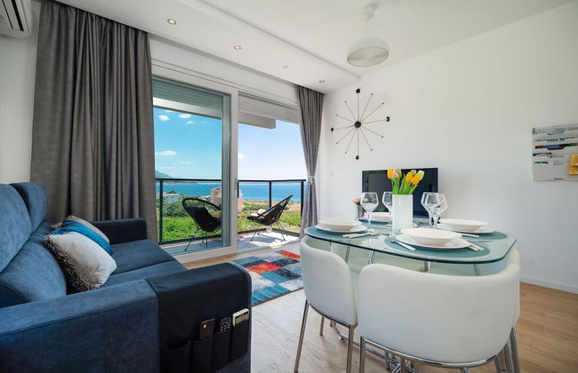 StellaMare Apartments - Photo 7