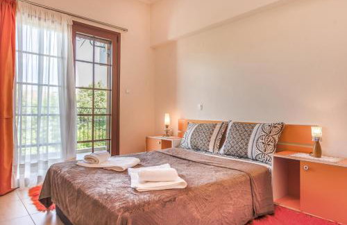 AIWA Διαμέρισμα 130τμ 1ου ορόφου σε διώροφη οικία - Foto 16