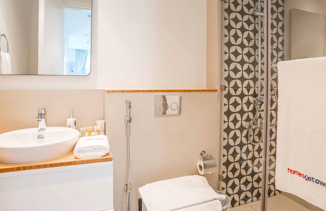 Cozy 2BR Apartment in Socio Tower 2 - Foto 17