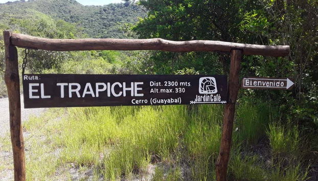 Début de l'itinéraire de randonnée à Tacarigua