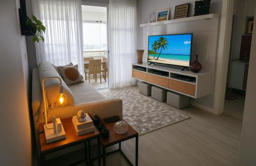 2 qrts c suíte, ar condicionado, piscina infantil e adulto, parquinho, estacionamento privativo, portaria 24hrs, self checkin, indicado pra família c crianças, casais e hóspedes a trabalho - Foto 4