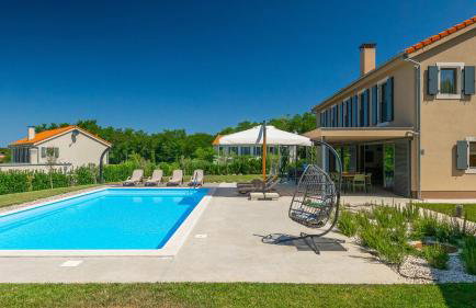 Modern villa Pinca with pool and grill in Vizinada - Foto 14