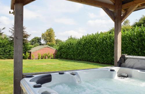 River Cottage - Photo 1