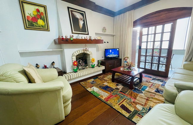 02 Dorm -Apenas 01 quadra da Rua Coberta - Foto 1