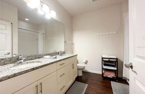 3 Bedroom 2 Bathroom Lucaya Village 15-103 - Foto 26