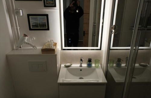 Aux Trompettes Violettes - Foto 22