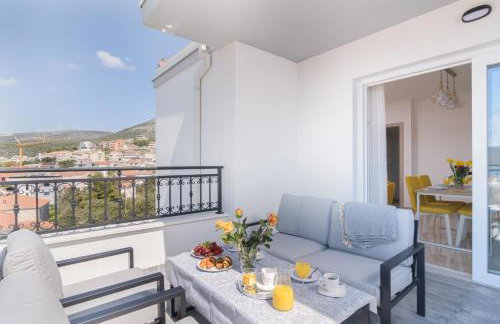 Villa Barbara & Zoran with heated swimming pool - Photo 75