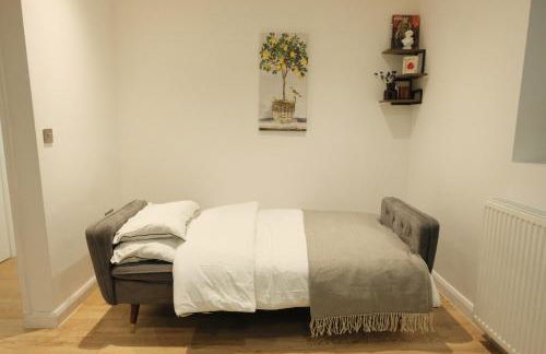 Amanah Properties - Stylish Retreat for Friends & Families Zone 1 Sleeps 5 - Foto 34