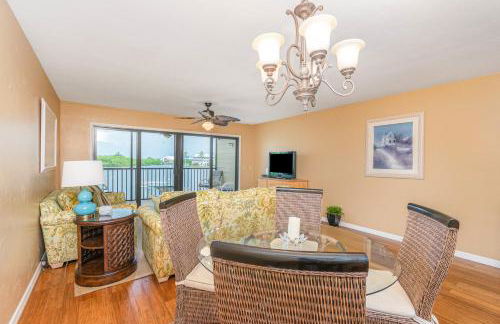 Mermaid Haven at Bocilla - Photo 7