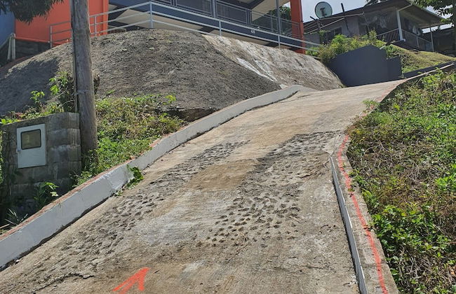 Master Bedroom with Shared Kitchen - Photo 36