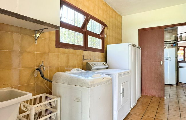 Casa Aconchegante a 100 metros da praia - Photo 33