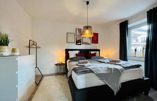 Ferienwohnung - ländliche Atmosphäre, Geräumig, mit Arbeits- und Parkplatz, Küche, Netflix, perfekt für Gruppen - Foto 2