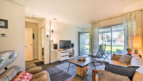 Palm Springs Retreat with Pool Access and Valley Views - Foto 4