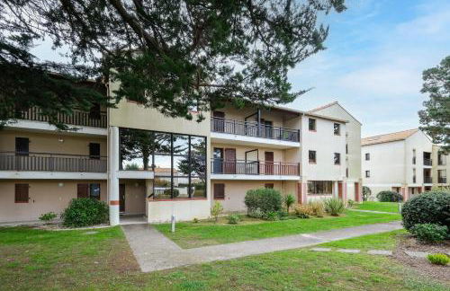 T2 cosy - vue sur le golf - proche plage - Foto 12