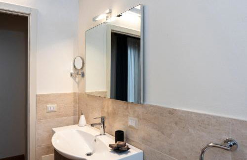 Suite Deluxe in Palazzo Storico - Centro Sassari - Appartamento Ajaccio - Photo 27